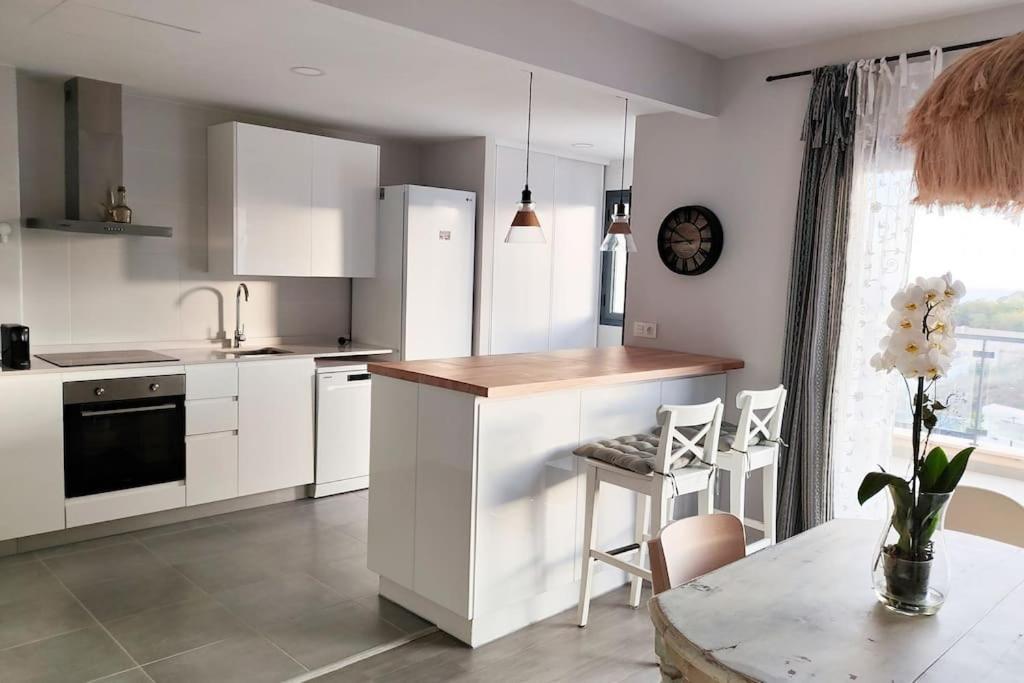 Atico Con Piscina, Golf, Vistas Al Mar Apartment Торе де Бенагалбон Екстериор снимка