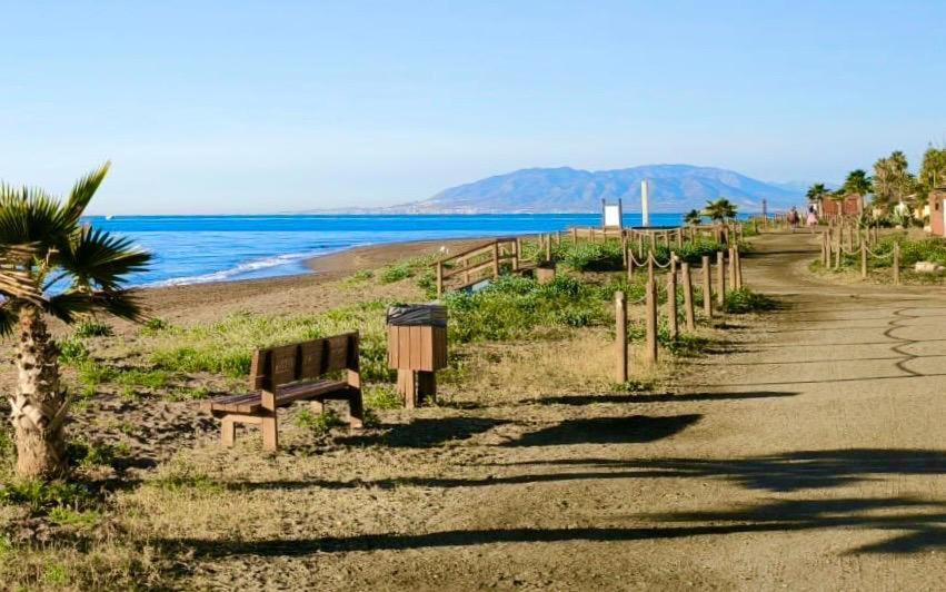 Atico Con Piscina, Golf, Vistas Al Mar Apartment Торе де Бенагалбон Екстериор снимка